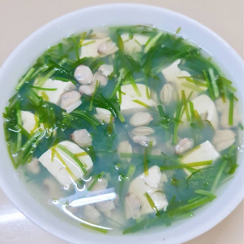 Step 3 Final Product Clam Soup with Chives