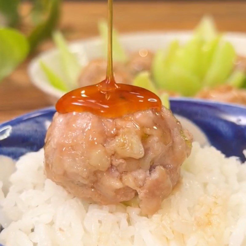 Step 5 Final product of steamed minced meat with bok choy