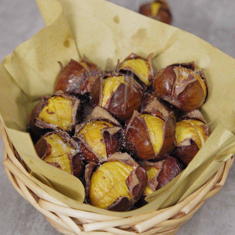 Step 3 Final Product Roasted chestnuts with butter using an air fryer