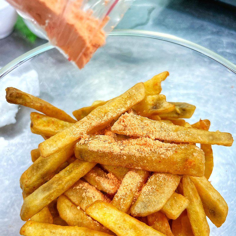 Step 4 Frying potatoes Crispy potato fries with batter