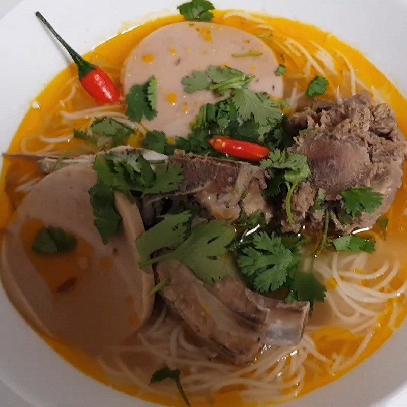 Step 5 Final product of Da Nang beef noodles