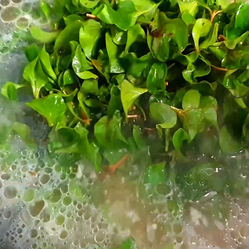 Step 3 Cooking Japanese Watercress Soup with minced meat