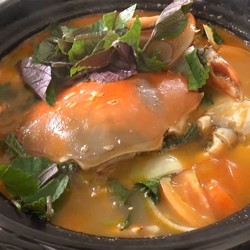 Step 6 Final product Crab hotpot with perilla