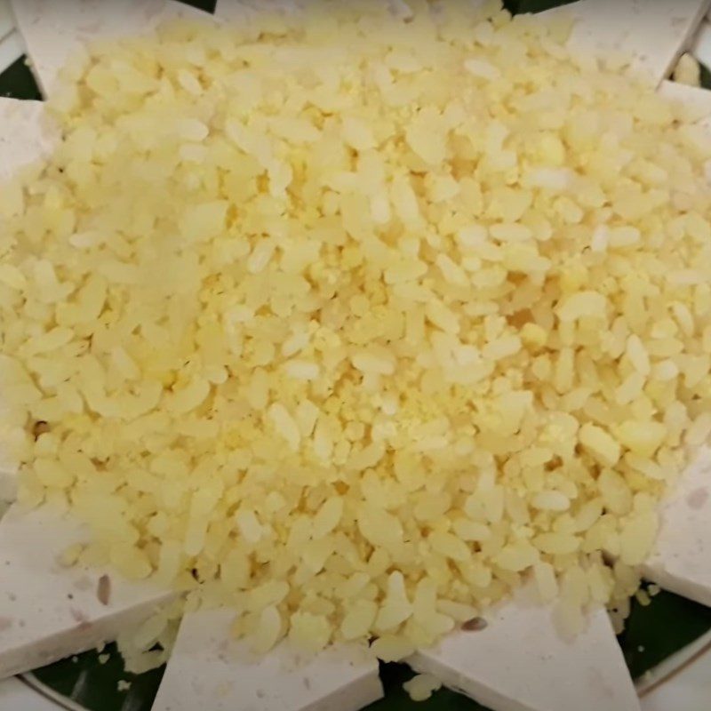 Step 4 Final product Sticky rice with mung beans from the North