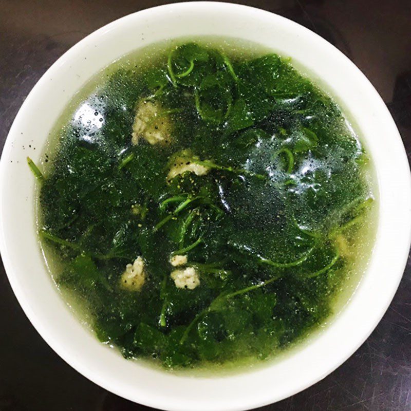 Step 4 Final Product Malabar spinach soup with minced meat