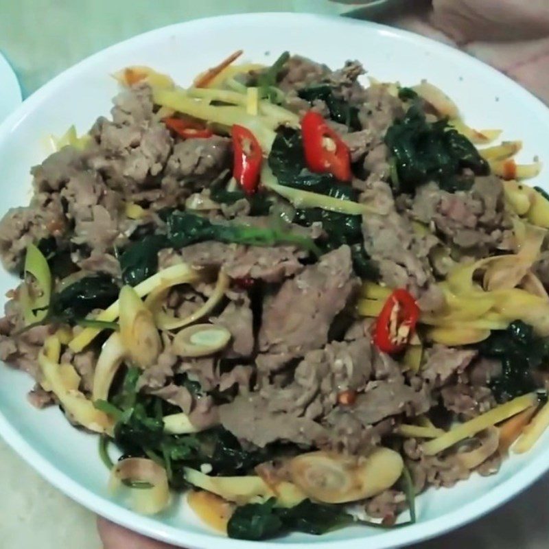 Step 7 Finished Product Steamed beef with Vietnamese balm leaves