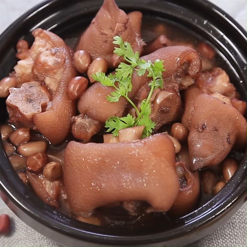 Step 3 Final product Pork leg simmered with peanuts