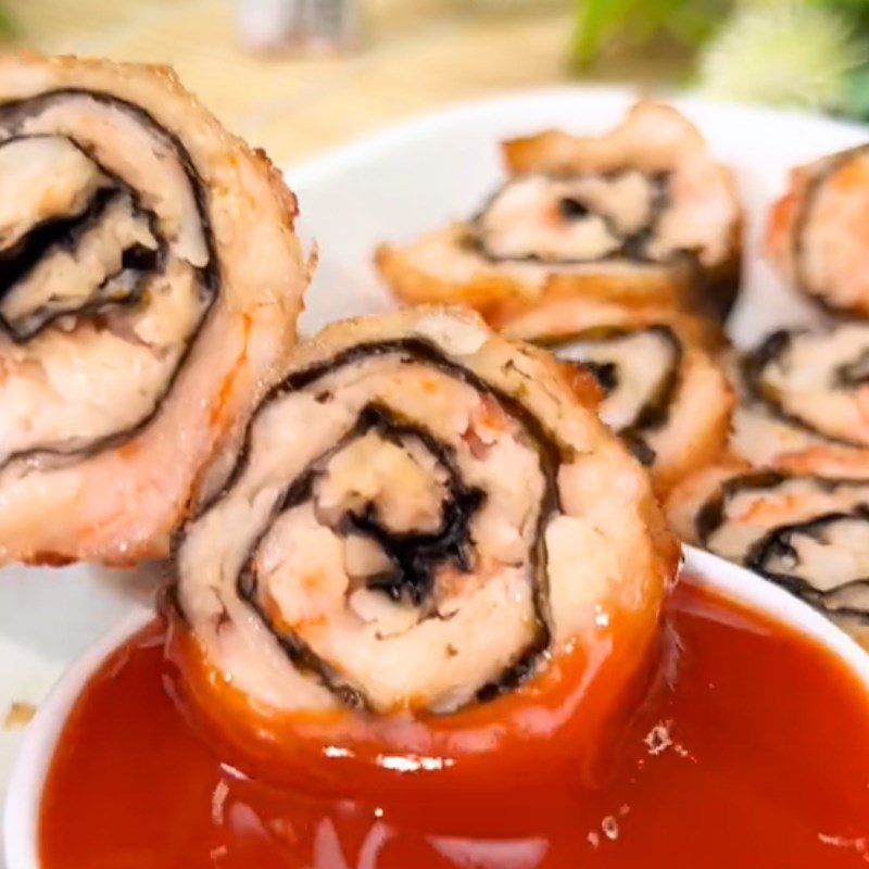 Step 4 Final Product Shrimp Spring Rolls with Seaweed