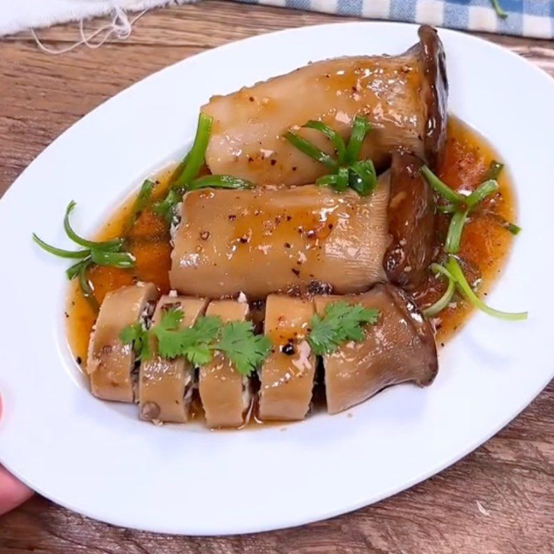 Step 5 Final Product Chicken Thigh Mushroom Wrapped in Braised Tofu with Pepper
