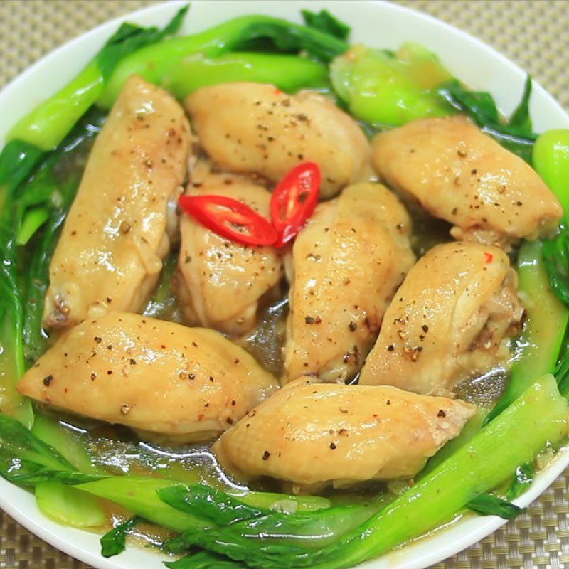 Step 5 Final product of steamed chicken with bok choy