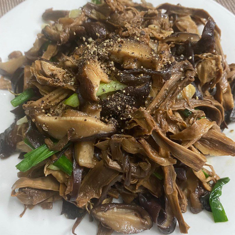 Step 3 Final Product Dried bamboo shoots stir-fried with mixed vegetables