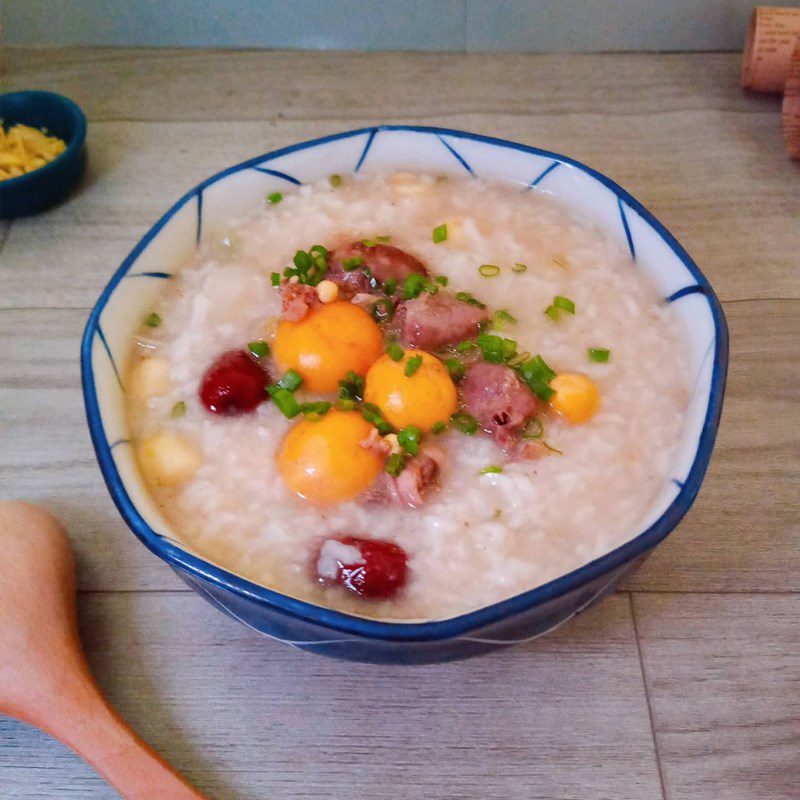 Step 4 Final product Porridge with chicken hearts and lotus seeds (recipe shared by users)