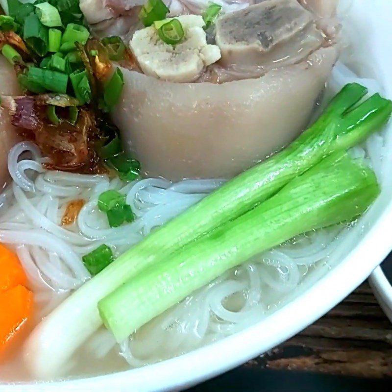 Step 6 Final product Pork leg noodles