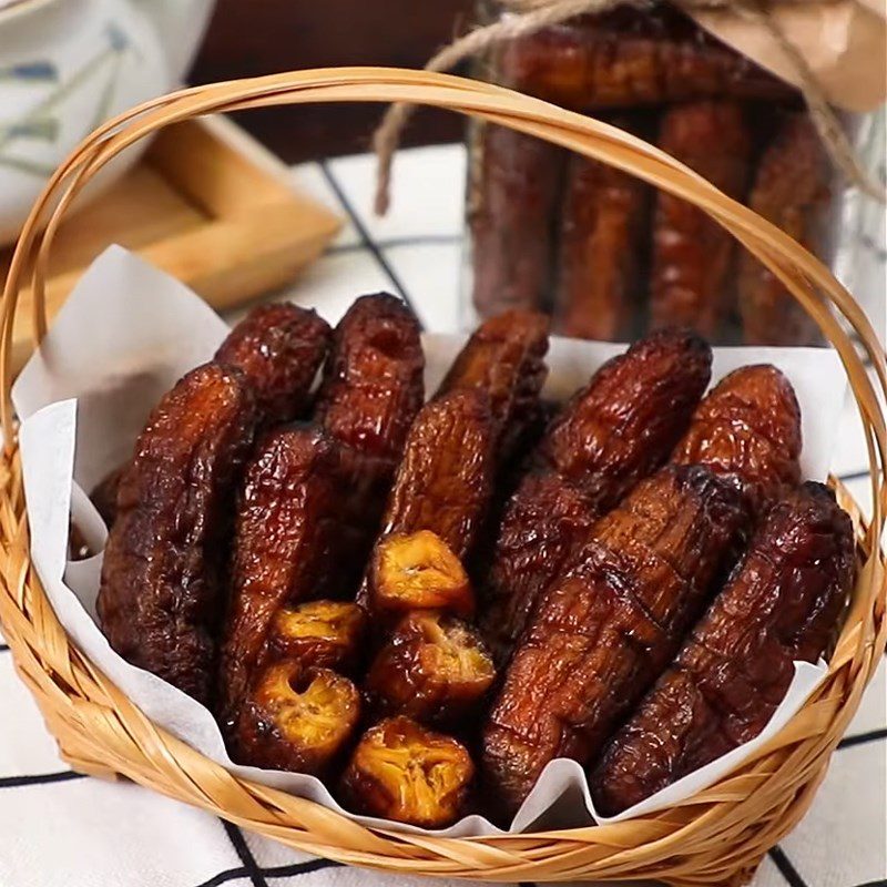 Step 4 Final product Dried bananas