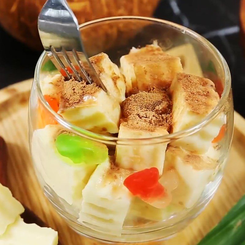 Step 4 Finished Product of Durian Jelly Yogurt