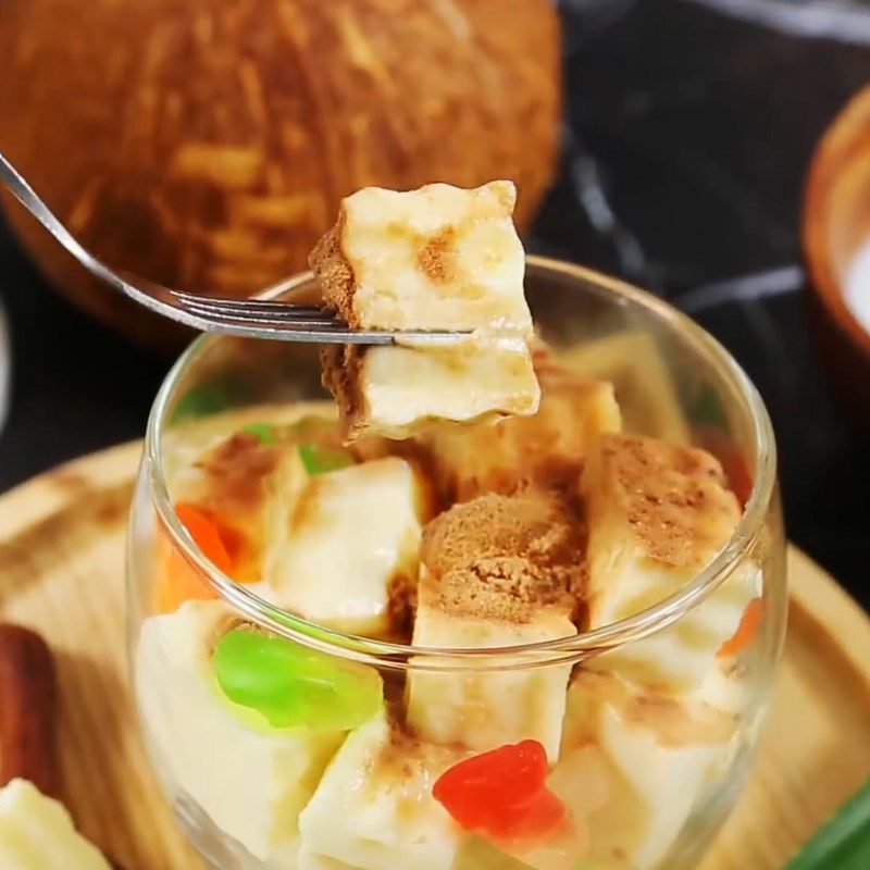 Step 4 Finished product of Durian Jelly Yogurt