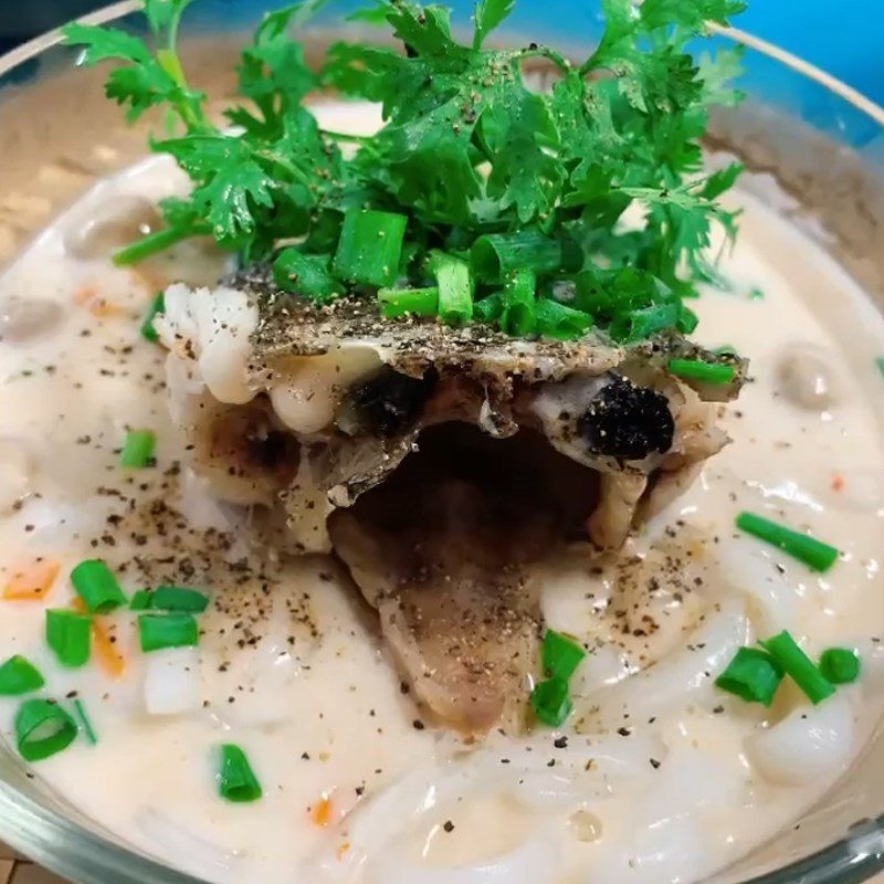 Step 5 Final Product Snakehead fish noodle soup with coconut milk