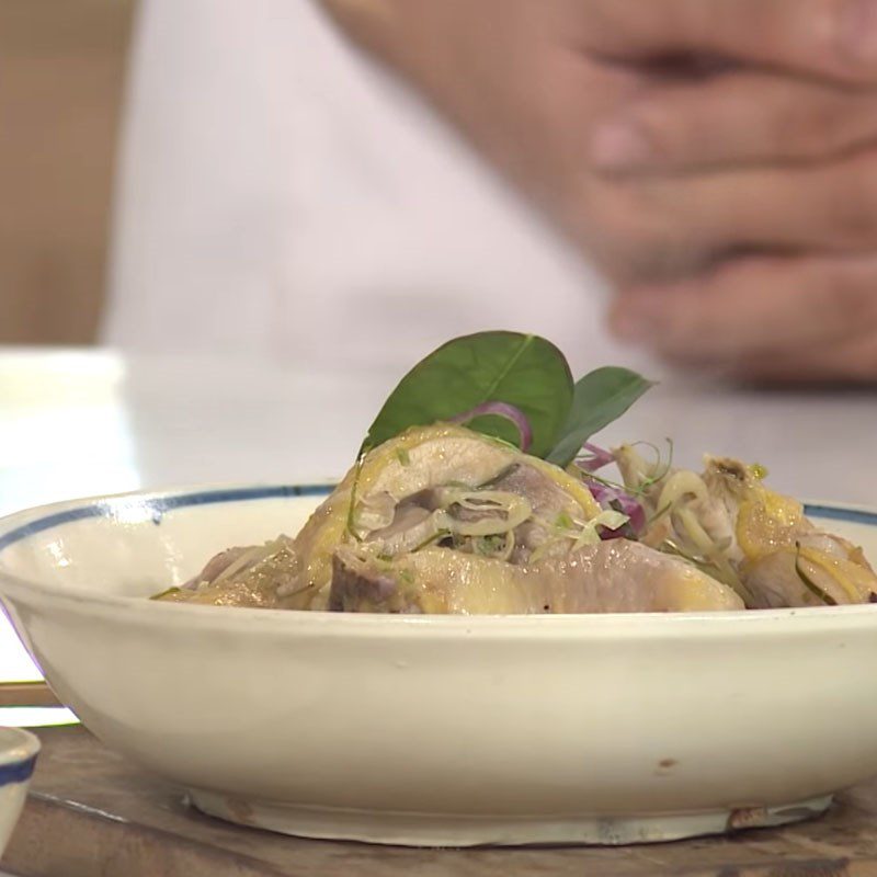 Step 6 Final Product Steamed Chicken with Galangal and Lemongrass
