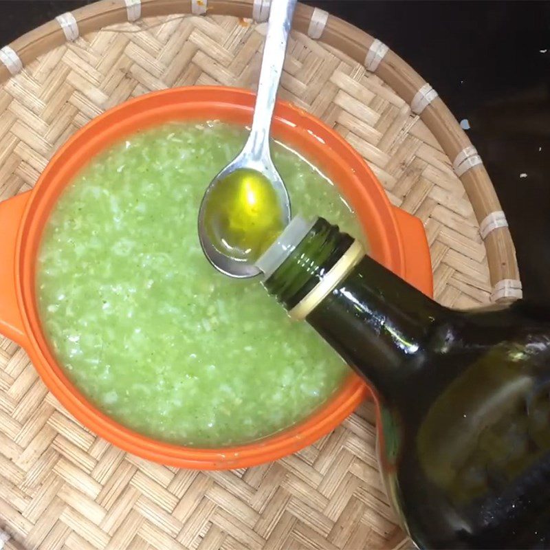 Step 4 Cooking porridge Pennywort porridge with pork
