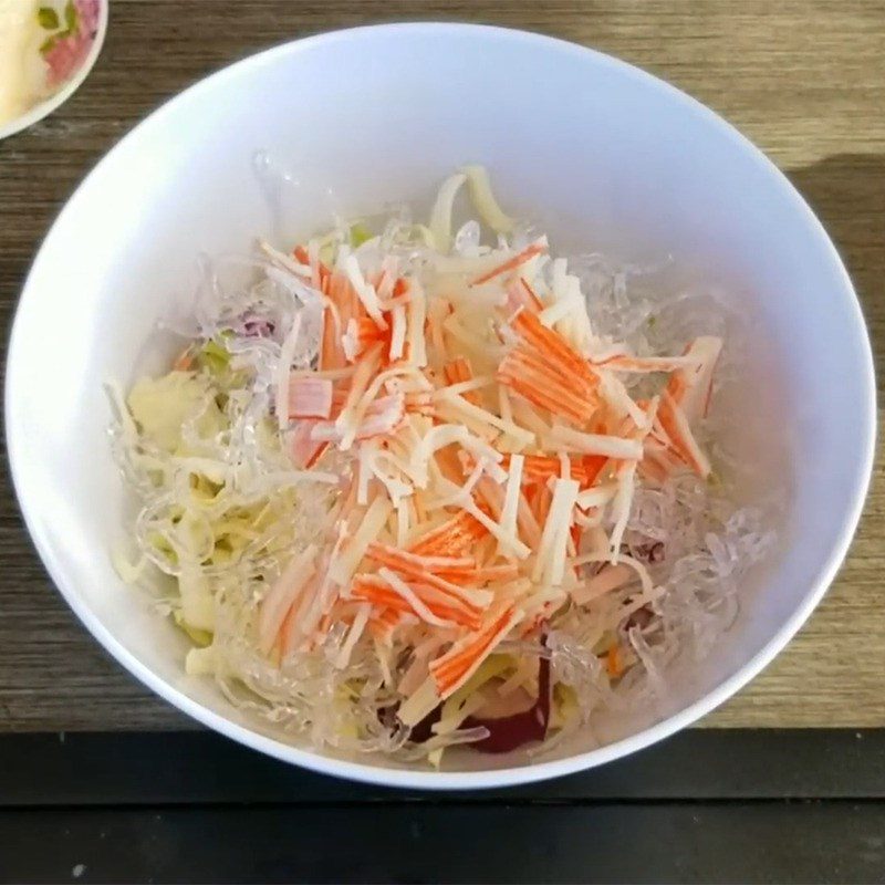Step 2 Mix the ingredients for Salmon Roe Salad
