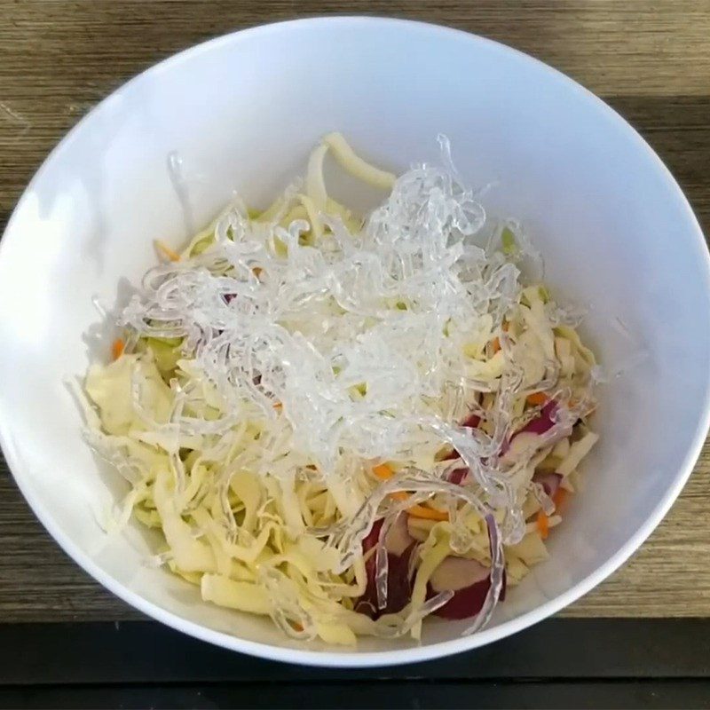 Step 2 Mix the ingredients for Salmon Roe Salad