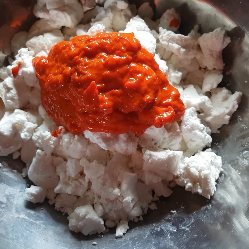 Step 5 Mixing the dough Gac sticky rice dumplings with durian filling