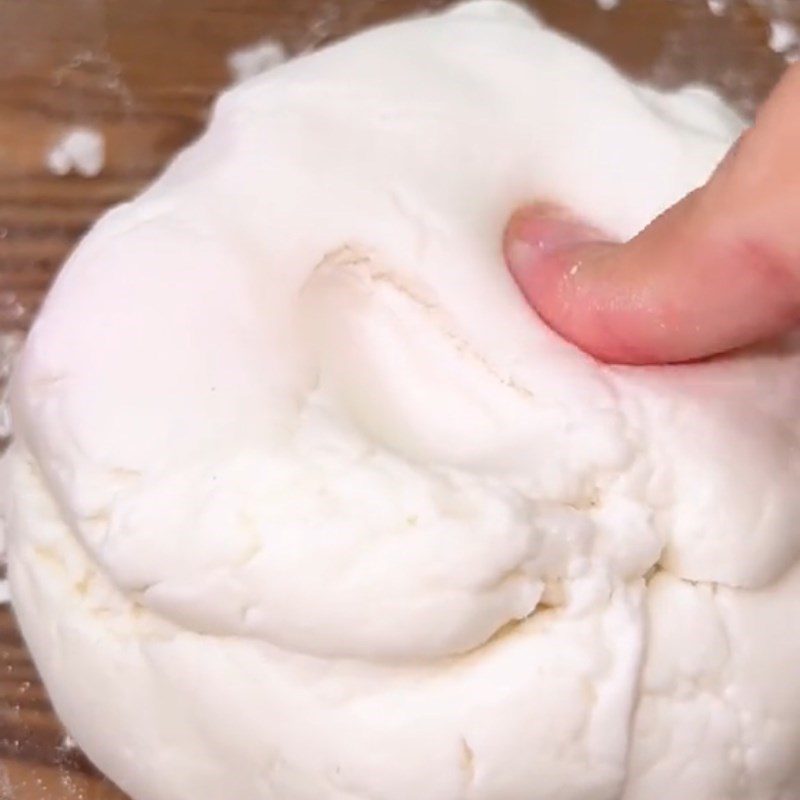 Step 1 Mix black sugar glutinous rice dough