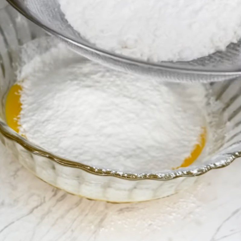 Step 1 Mix the batter for the egg roll cake using an air fryer