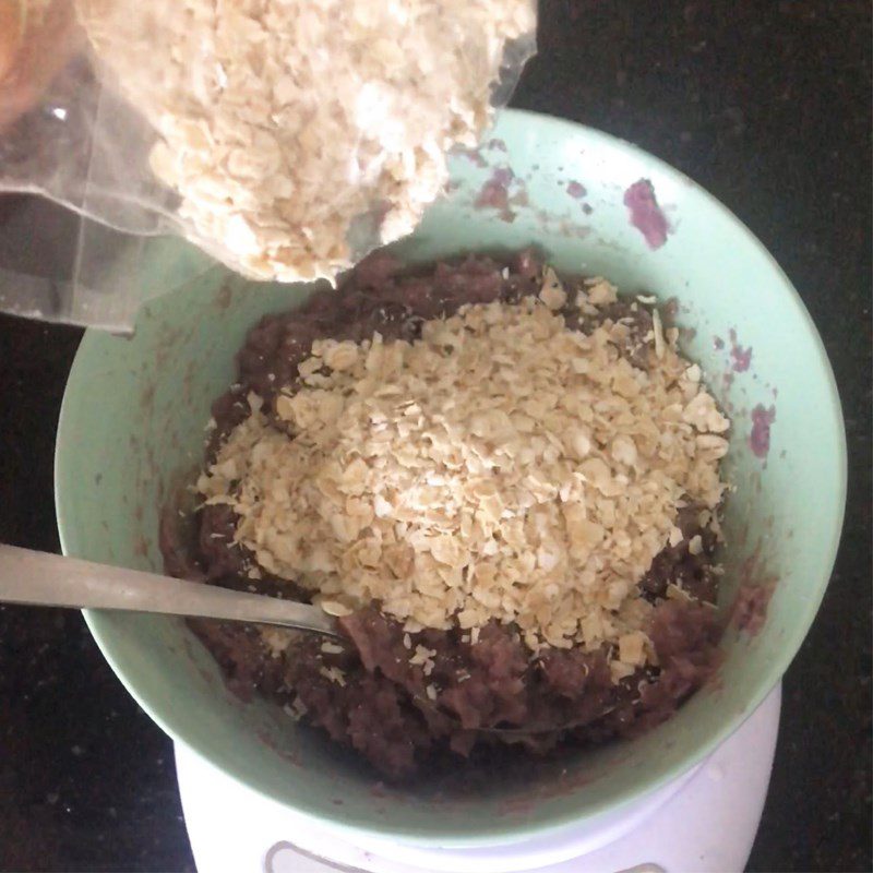 Step 2 Mix the cookie dough Oatmeal Cookies