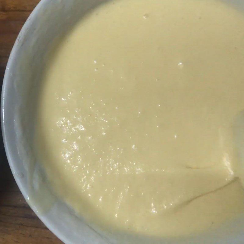 Step 4 Mix the cake batter with the egg whites Yogurt sponge cake using an air fryer fluffy