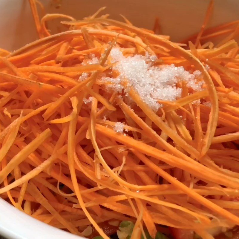 Step 4 Mixing the salad Carrot salad