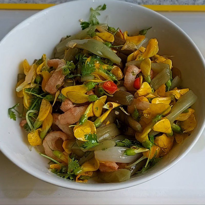 Step 4 Mix the salad Lotus Stem and Water Lily Salad