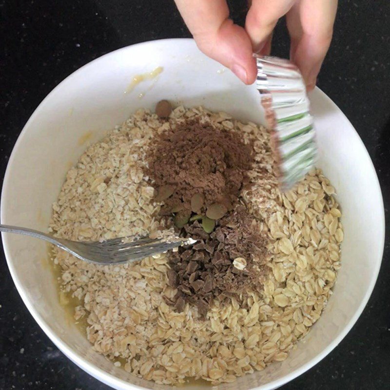 Step 2 Mix the dough ingredients Oatmeal cookie