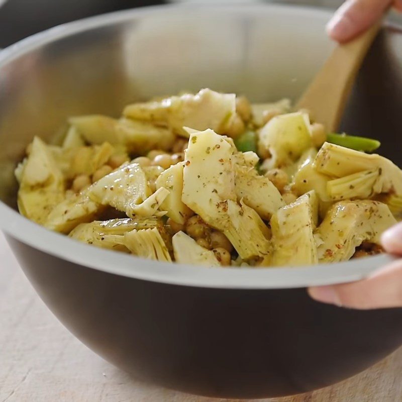 Step 4 Mix pasta salad with asparagus