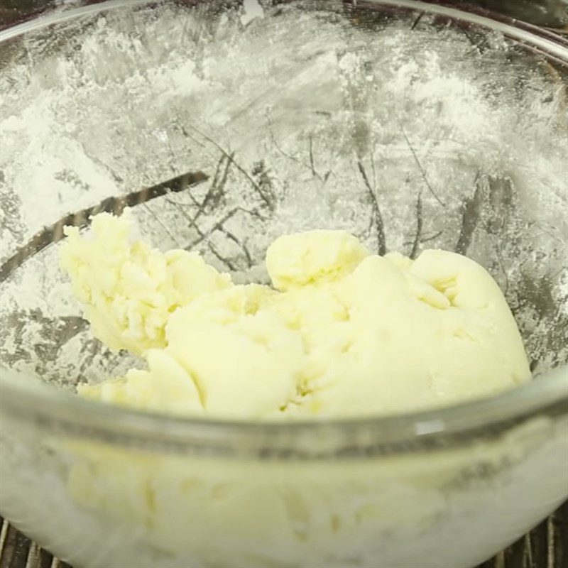 Step 2 Mix and knead the dough Potato ball soup with meat filling