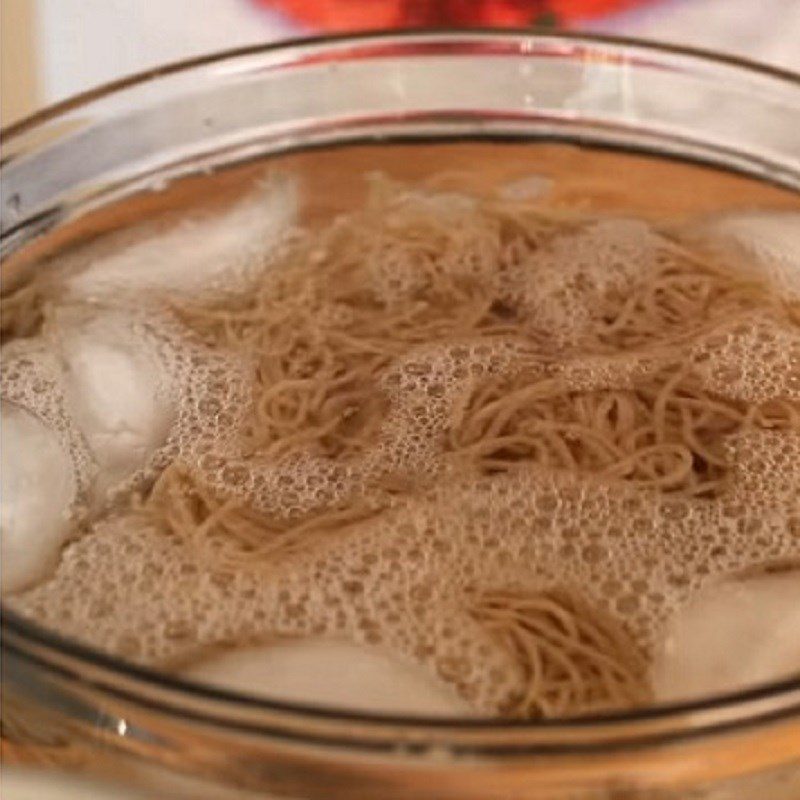Step 5 Blanch the noodles Cold Noodles Naengmyeon-bibim