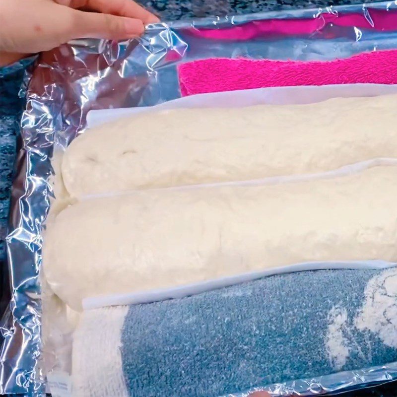 Step 5 Put the dough into the mold and proof the dough for the second time French baguette