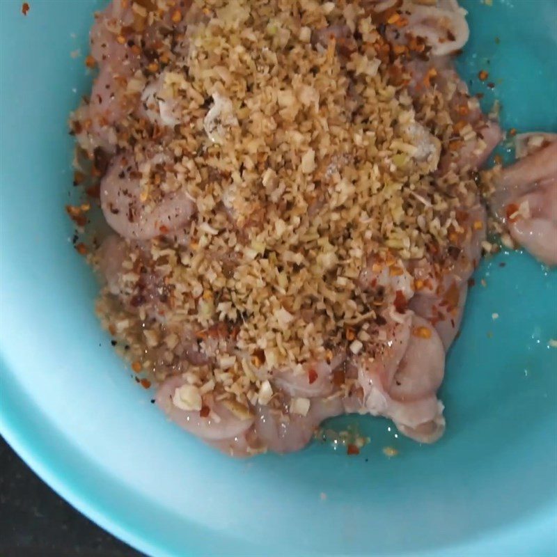 Step 2 Marinate fish stomach Basa fish stomach stir-fried with lemongrass and chili