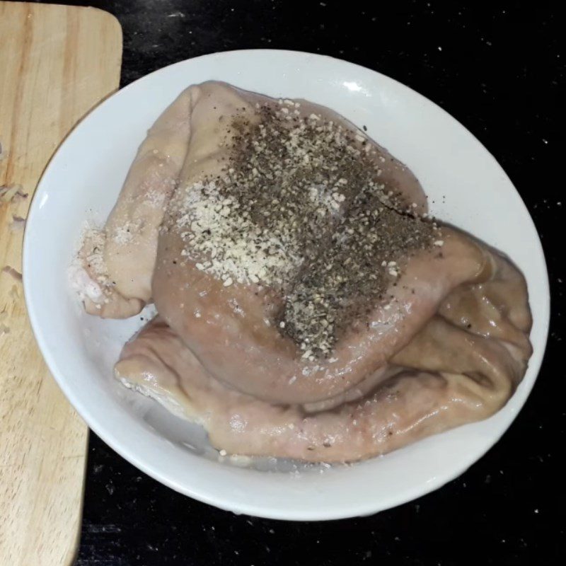 Step 2 Marinate the pork stomach Steamed Pork Stomach with Lemongrass