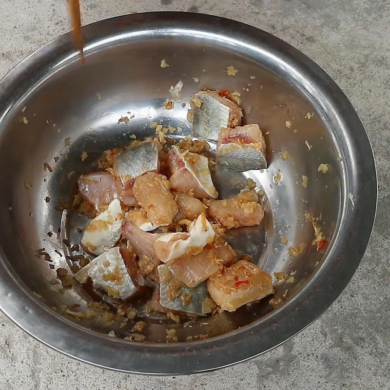 Step 2 Marinate the fish Grilled catfish with ginger and lemongrass