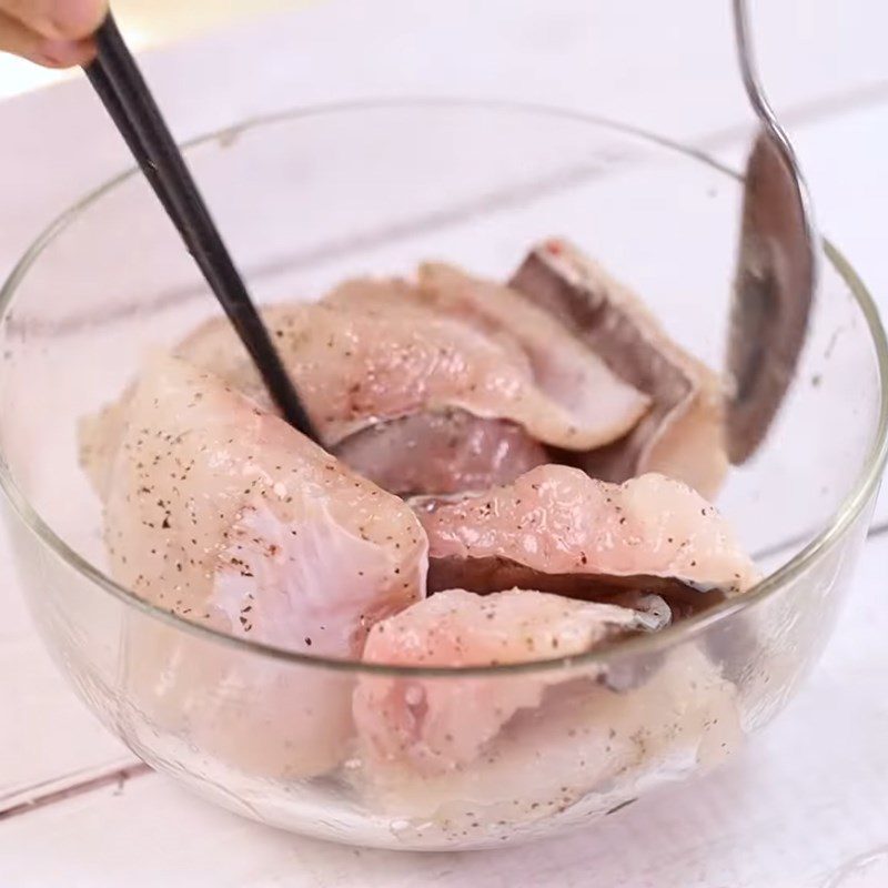 Step 2 Marinate fish Caramelized fish with lemongrass and turmeric