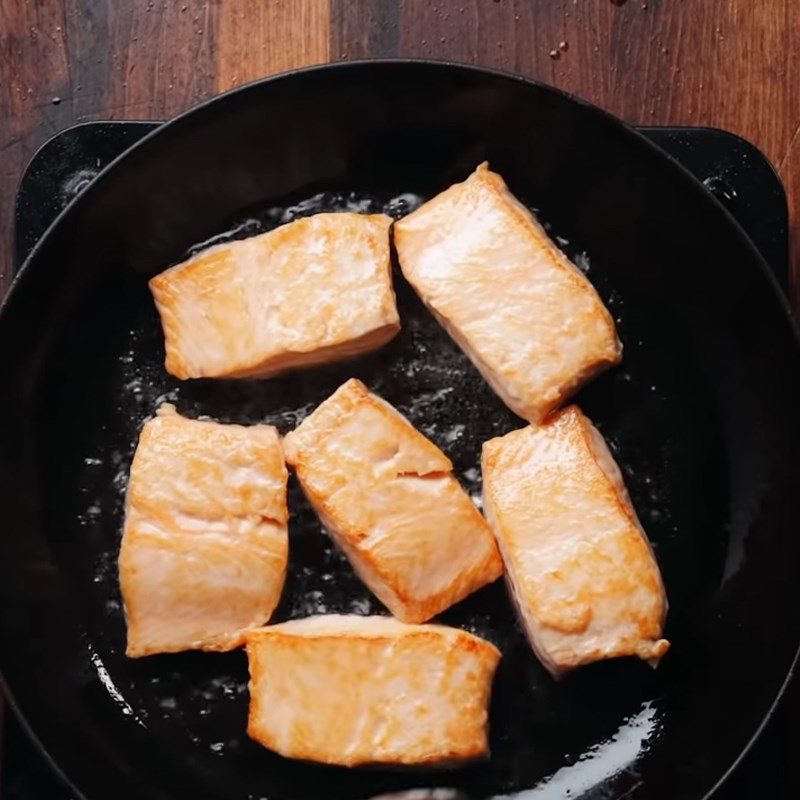 Step 2 Marinate salmon Salmon curry