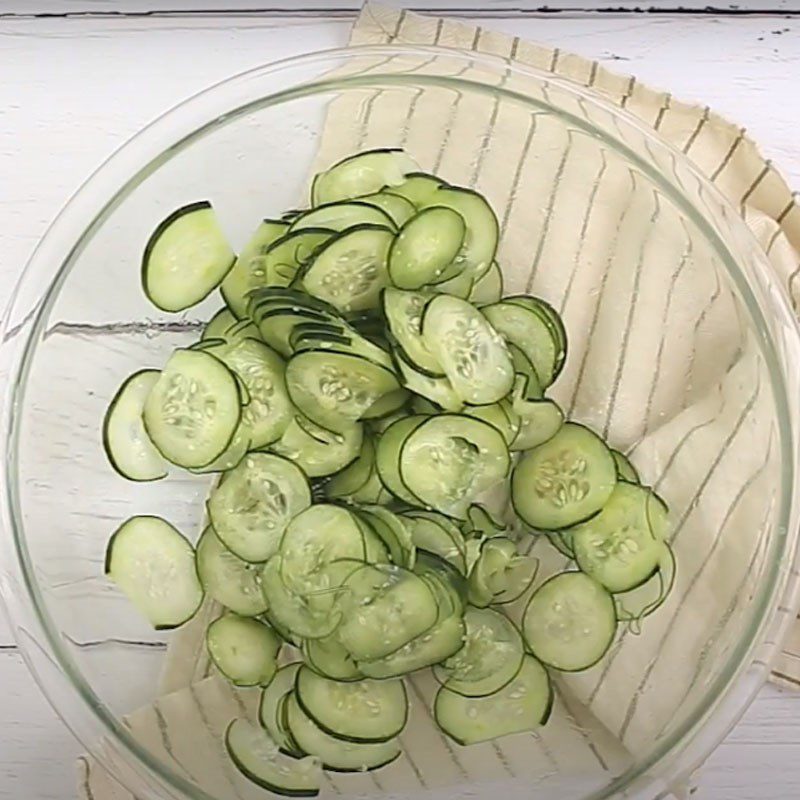 Step 2 Marinate the cucumber for Cucumber Snack