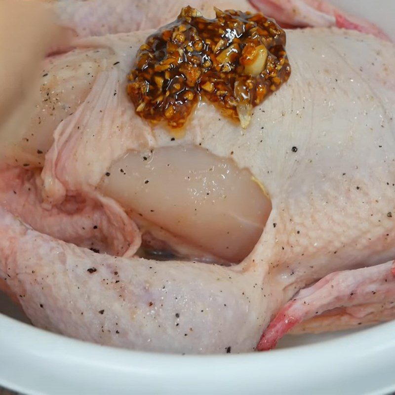 Step 3 Marinate chicken Steamed chicken with rice paddy herb