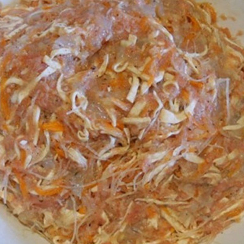 Step 2 Marinate the ingredients for Shrimp and Pork Spring Rolls with Taro