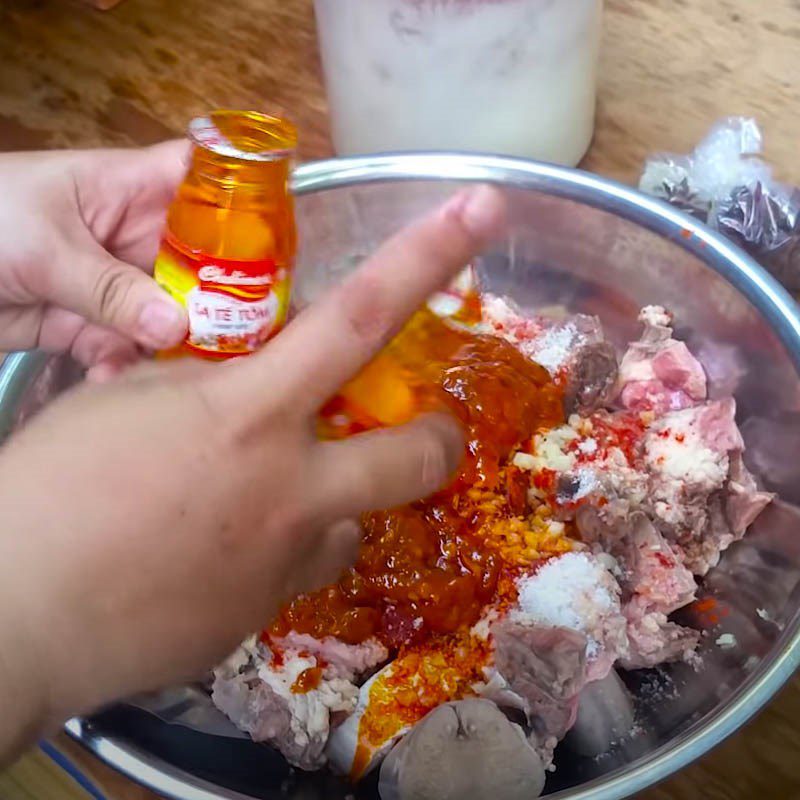 Step 2 Marinate the beef tongue Beef tongue stew with carrots