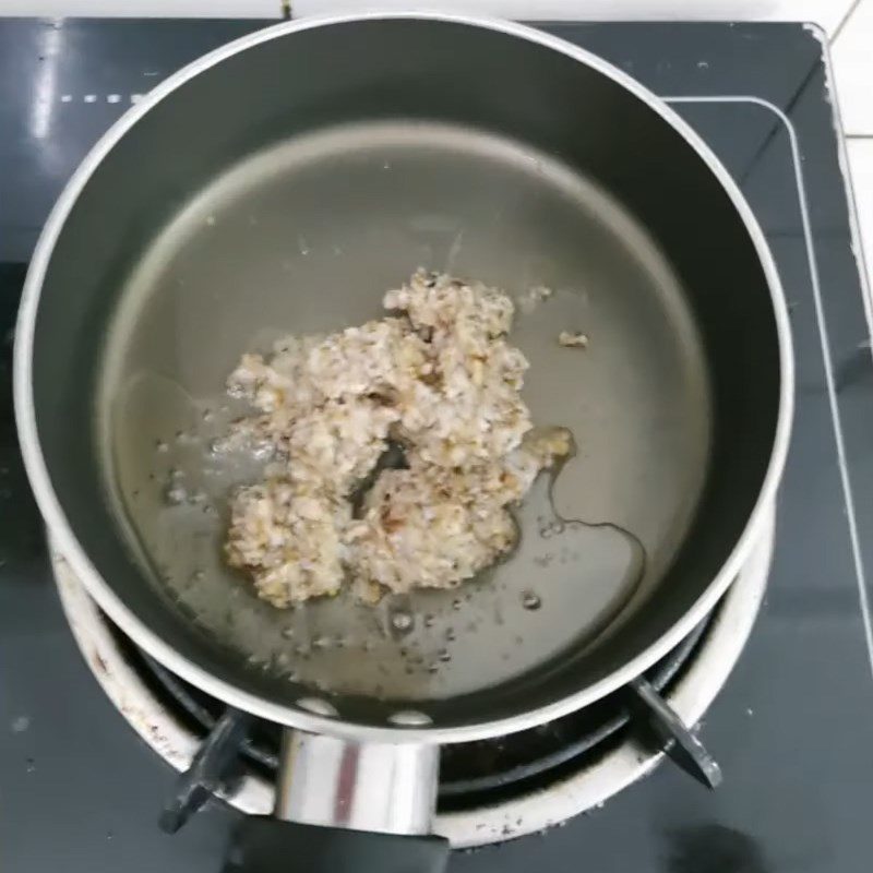 Step 3 Marinate mushrooms and abalone Abalone mushroom porridge for baby