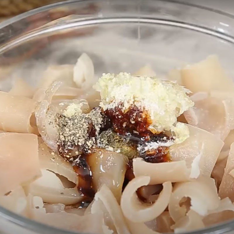 Step 2 Marinate the Ingredients Grilled Pork Skin with Garlic