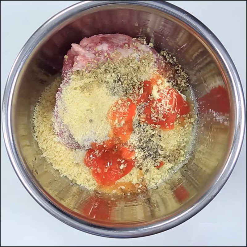 Step 1 Marinate the meat Baked Cheese Meatballs