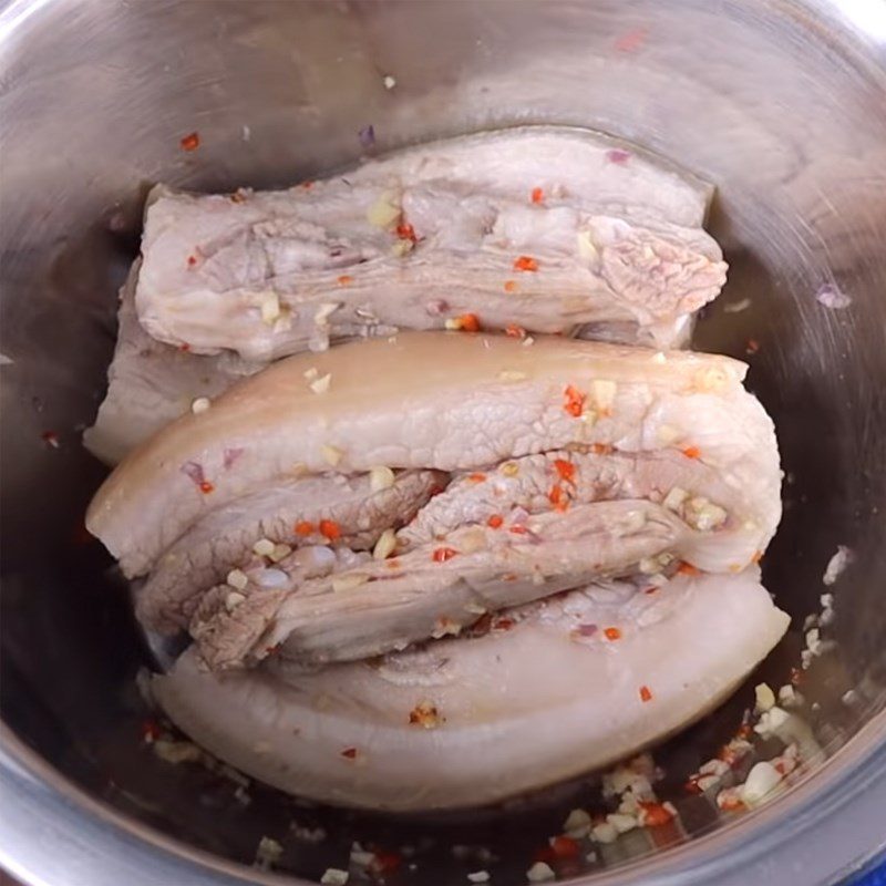 Step 4 Marinate the meat Fried pork belly with fish sauce